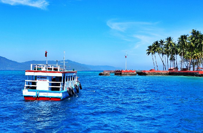 Speed Boat Charges